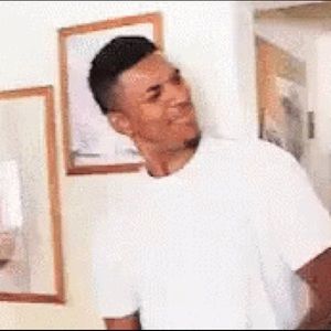 Meet your Posher, Darien